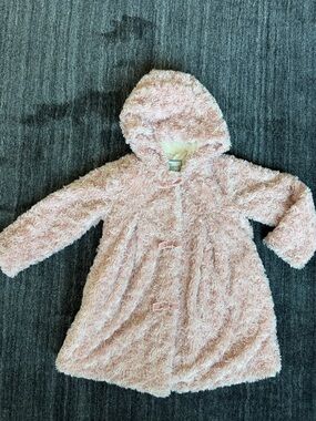 Kids Plush Hooded Pink Fuzzy coat with velvet bows